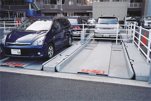 日本簡易升降車庫2